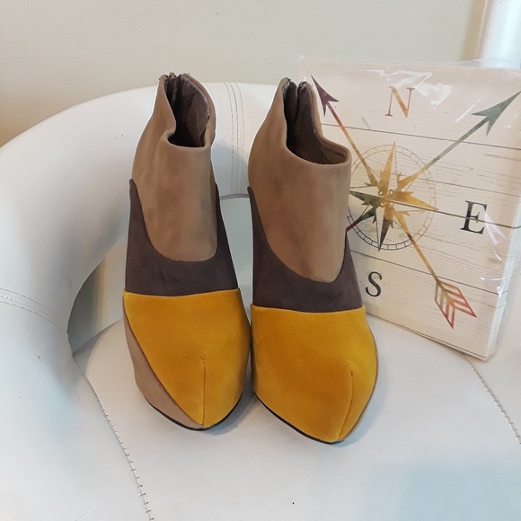 Qupid Shoes - Quips Heels